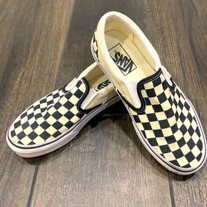 CHECKERED VANS 5.5/7